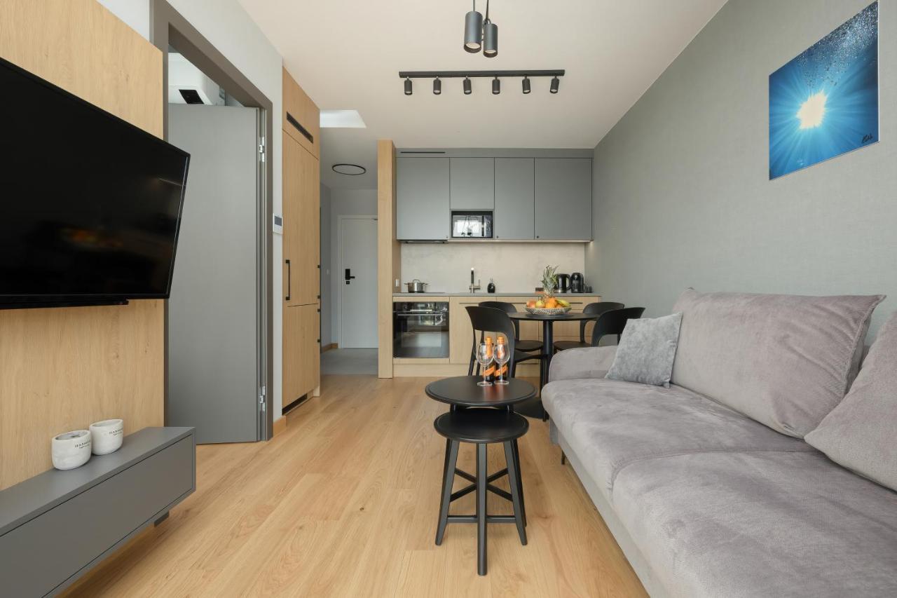 Lighthouse Luxury Penthouse - Jantar Apartamenty Mrzeżyno Buitenkant foto